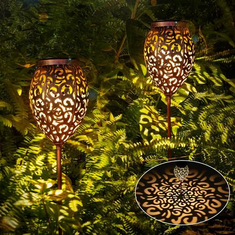Lot de 2 lampes solaires à LED pour extérieur et jardin - En métal - Avec étanchéité IP65 - Blanc chaud - Avec piquet de terre - Pour terrasse, jardinière, balcon (1/5)