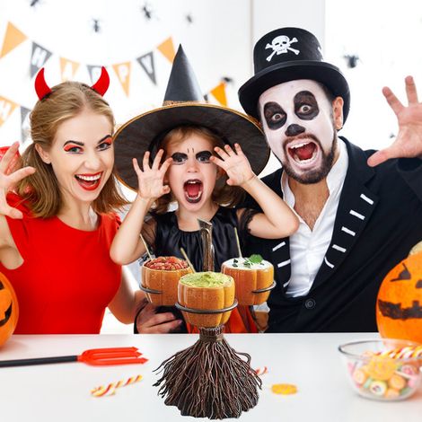 Halloween-Kürbisschalen aus Kunstharz auf Besen zum Servieren von Snacks, Salaten, Obst, Halloween-Partyartikeln und Dekorationen (1/5)