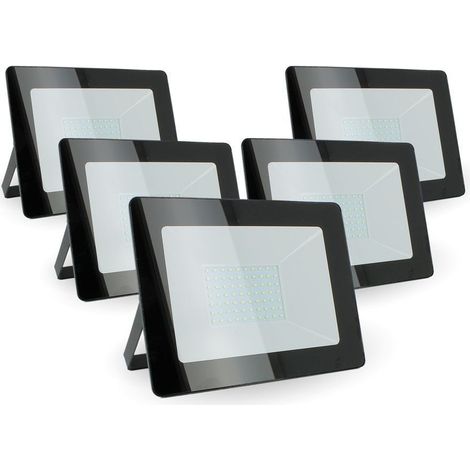 Arum Lighting – Lot de 5 projecteurs LED 50W IP65 extérieur – Lumière blanche chaude 3000K – Technologie SMD – 4500 lumens – Longueur de câble 25cm