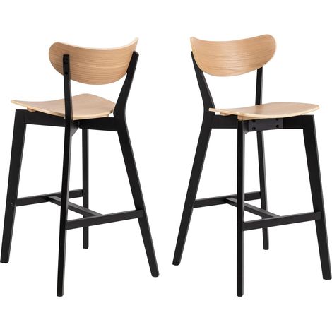 Lot de 2 tabourets de Bar avec Assise en placage de chêne et Pieds en Bois Noir, Chaise Haute au Style rétro Moderne, Meubles de Bar, Meubles de Cuisine, l 45 x H 105 x P (1/5)