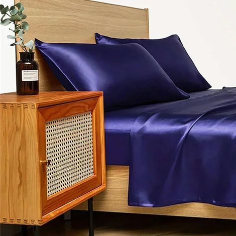 Parure de lit Queen size en imitation satin, parure de lit de luxe haut de gamme, douce et soyeuse, housse de couette unie King size, draps-housses 153 x 203 cm (1/5)