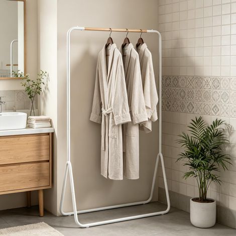 Appendiabiti da terra multifunzione in metallo bianco con barra in legno 80 x 45 x 145 cm OKMYHOME (1/5)