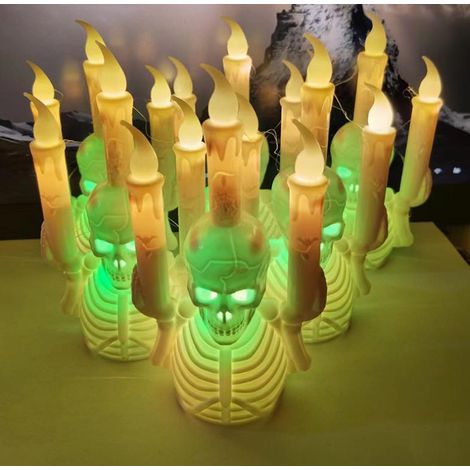 bougies sans flamme en forme de crâne LED chandeliers hantés parfaits pour décorer votre maison Halloween. (1/5)