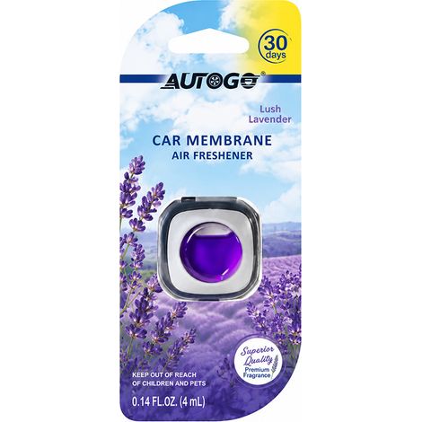 AUTOGO car polish is easy to use, quickly gives the car body a shine and brilliance, is rain-resistant and ensures a long-lasting shine. (1/5)
