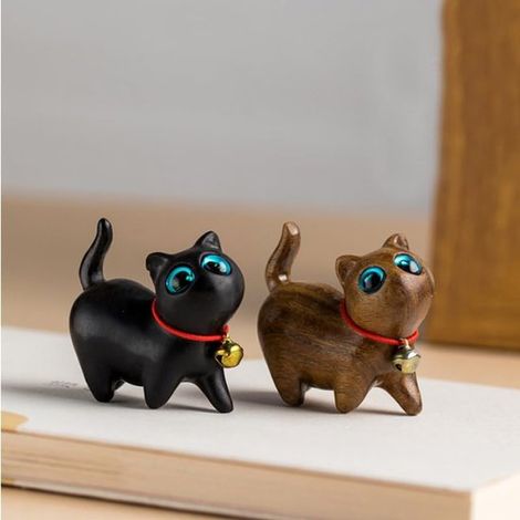 Figurine de chat mignonne - Mini ornement de chat en bois - Figurine de chat - Décoration pour la maison, le bureau, le salon, un bureau ou une armoire - Cadeau pour une pendaison de crémaillère ou un (1/5)