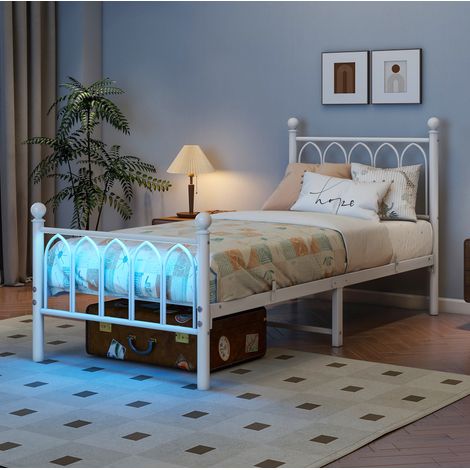 Lit simple métal 90x200 cm avec LED, USB et prise, tête de lit haute, blanc (1/5)