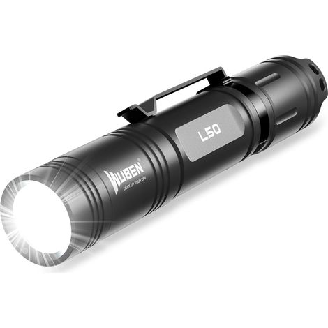 Lampe Torche LED Ultra Puissante, Lampe Torches Rechargeable 1200 Lumens, IP68 Étanche Lampe Tactique, 5 Modes Lampe de Poche, Militaire pour Camping Randonnée Urgence (1/5)