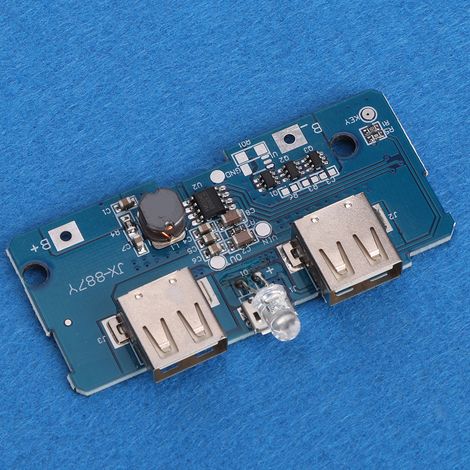 Stück 3,7 V auf 5 V Boost-Modul 2 A Dual-USB mit LED-Leuchte für 18650 Lithium-Batterie (1/5)