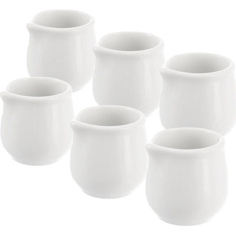 Six elegant porcelain jugs with practical spouts 8832436 (1/5)