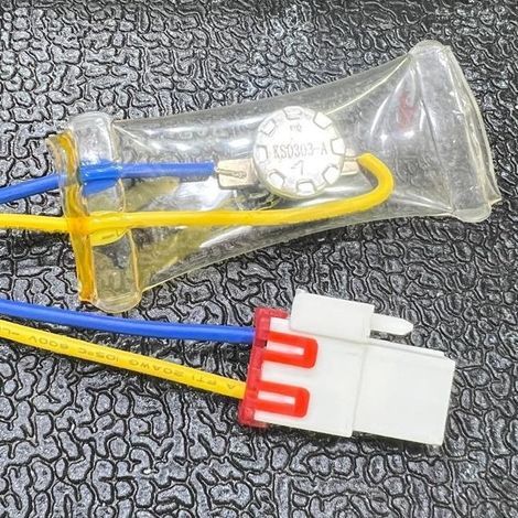 Kühlschrankthermostat, Minibar im Kühlschrank, Kühlschrankthermostat (1/4)