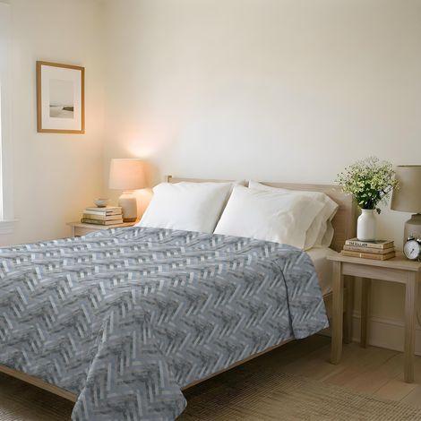 Couvre-lit matelassé d’été en Microfibre Douce imprimée – Couette mi-Saison – Geo, Double 250x240 cm (1/5)