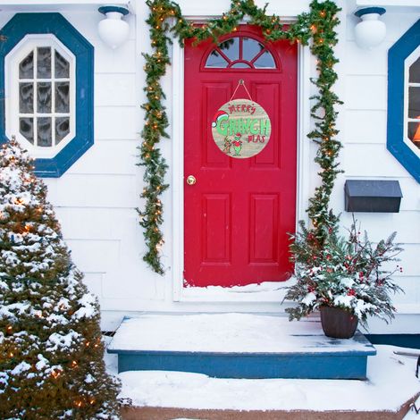 Décoration de porte d'entrée, mur et cheminée pour Noël : panneau en bois style Grinch, couronne verte, taille unique 3D (1/5)
