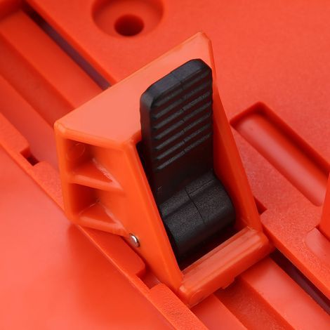 Boîte à onglets plastique avec scie à élaguer et serre-joint, outil de coupe bois 14 pouces pour bricolage (1/5)