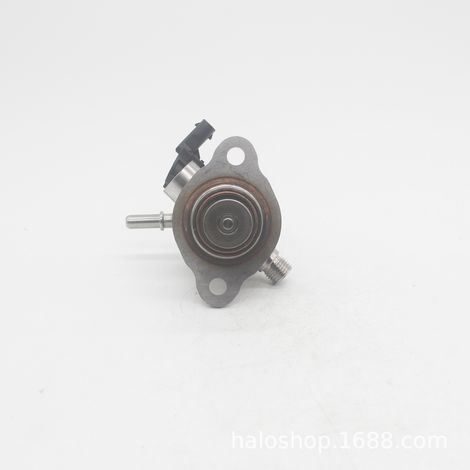1042300GM011 is suitable for the HFC4GC1.6E high-pressure oil pump of JAC Sihao X8QX and Yaojiayue X7. (1/4)