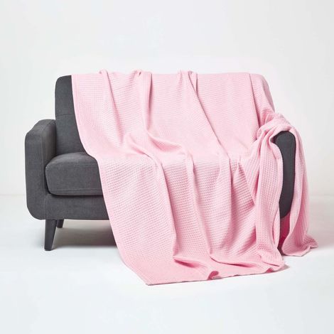 HOMESCAPES Couverture en coton Bio gaufré coloris Rose, 178 x 228 cm
