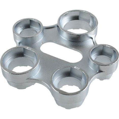 Tap aerator removal tool - universal metal wrench for tap filter replacement. (1/5)