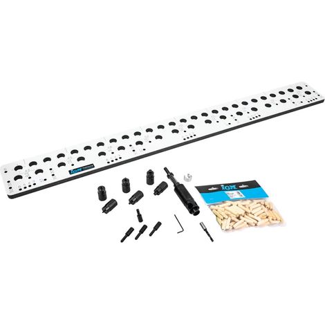 Gabarit de perçage universel 900 mm – Pour perçage de surface – Norme européenne 32 mm – 100 goujons inclus – IAP900S – Mw-Tech