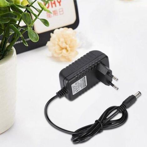 1 Adaptateur de chargeur, 24V 1A, prise UE, port 5,5x2,5mm, pour batterie lithium (1/5)