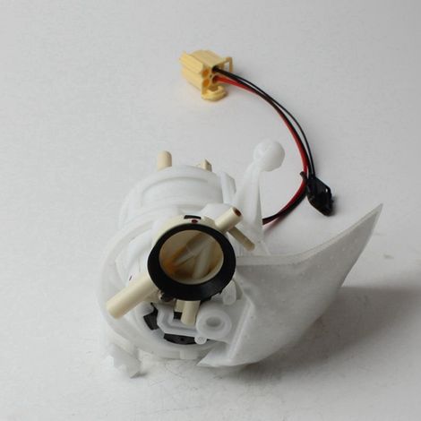 16117217261 1611720482 are applicable to the electric fuel pump assembly of the 2009-2015 BMW 7 Series. (1/5)