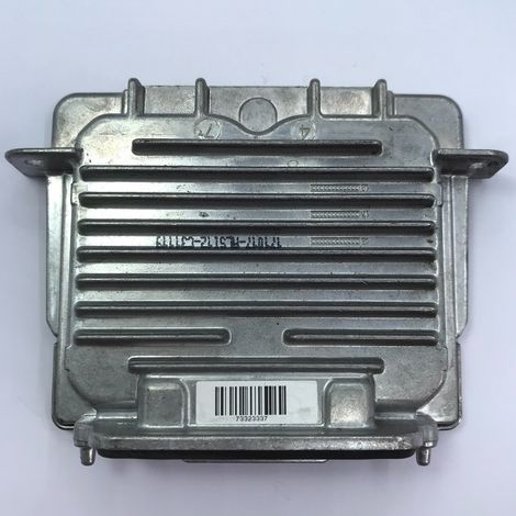 Levante Maserati Quattroporte headlights, headlight computer board, ballast computer board, Valeo car dismantling (1/5)