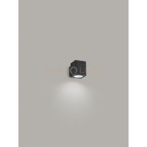 QUARONDO Applique alluminio quadrato colore grafite monoiemissione per esterni attacco GU10