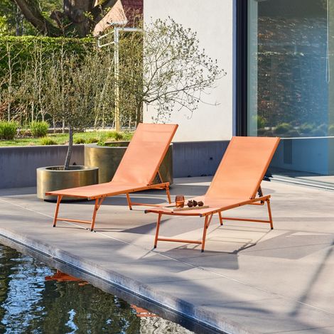 Lot de 2 bains de soleil acier textilène inclinable 4 positions Tropea orange. 165 x 54.5 x 82.5 cm