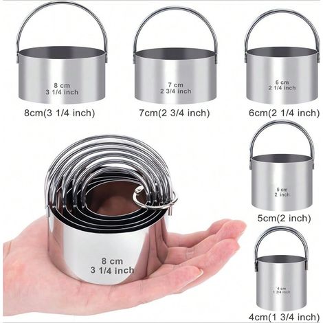 Lot de 5 emporte-pièces ronds en acier inoxydable : poignées avec prise facile, pour préparer des biscuits sans effort, dépose de pâte sans accroc, résultats professionnels en boulangerie. (1/4)
