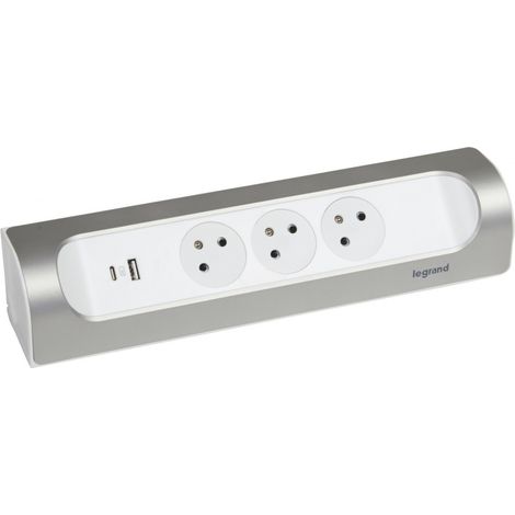 Kompakte USB-Steckdosenleiste mit 3 Aluminiumbuchsen Legrand