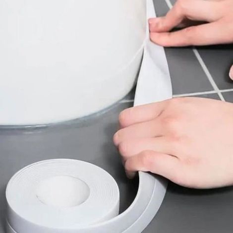 Klebefugenrolle – Weiß – 3,8 cm dick – 3,2 m lang – Einfach anzubringen – Weißes Etikett (1/5)