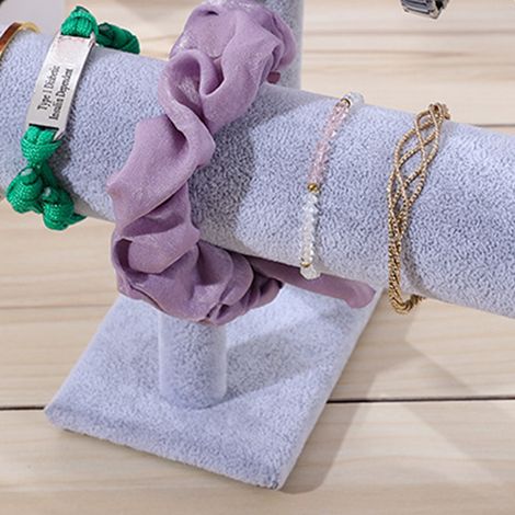 Présentoir à bijoux simple et tendance pour bracelets et chouchous, idéal pour la maison ou une bijouterie. Gris, double rangée.