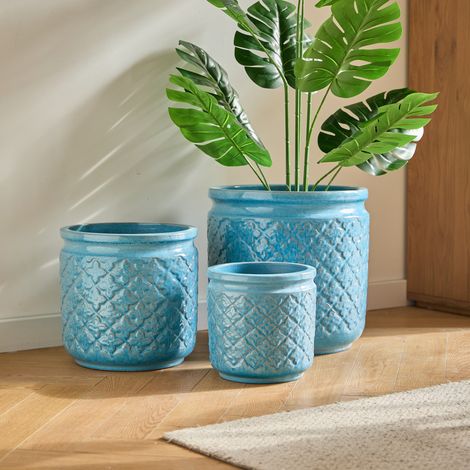 Lote de 3 macetas de cerámica azul con motivos geométricos, Ø 38,1/30,5/22,9 cm (1/5)