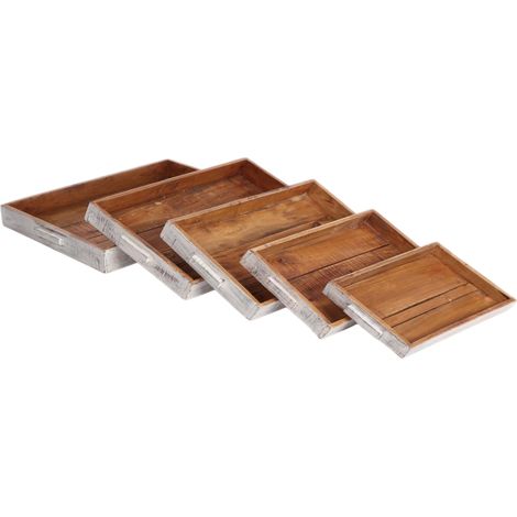 Set di cinque vassoi decorativi in legno dallo stile rustico. (1/5)