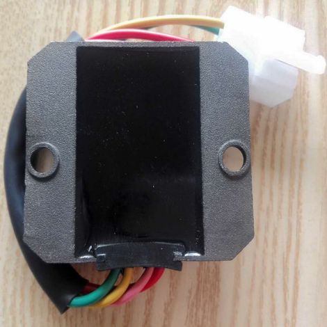 Motorrad-Gleichrichter GY6 125 150 Roller Spannungsregler Lade-Silikon vierpoliger weiblicher Stecker (1/5)
