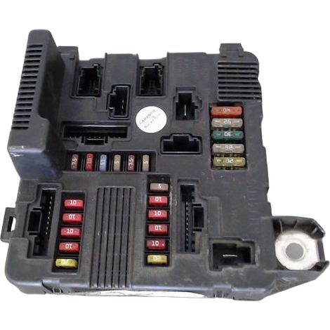 Boite A Fusibles RENAULT Megane [PRODUIT D'OCCASION]♻️upcx84n2