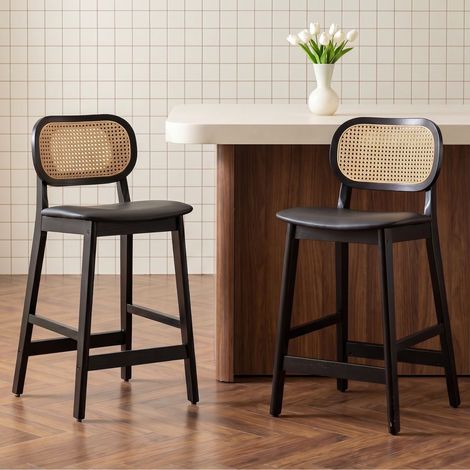 Wahson Lot de 2 tabourets de bar en bois massif avec coussins en cuir PU – Dossier en rotin tressé – Hauteur d'assise 65cm – Pour cuisine et restaurant, Noir