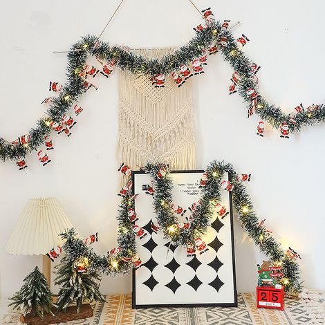 1 guirlande lumineuse Père Noël moelleuse – Décoration de sapin de Noël douillette avec ampoules blanc chaud pour maisons de vacances et chambres, 3 m de long, 30 lumières (2 x AA), vert (1/4)