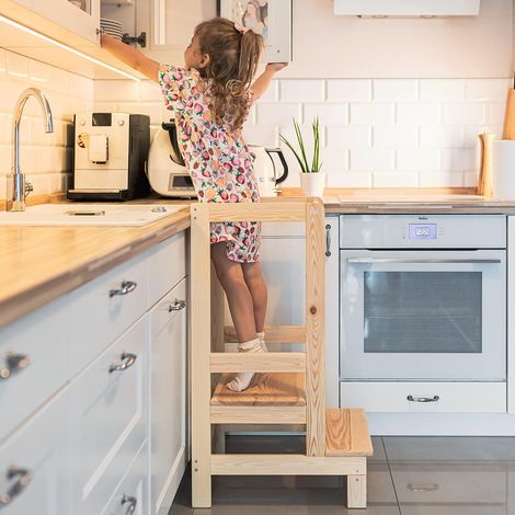 Tour d'observation enfant Montessori 90x52x39cm – Structure stable en bois naturel – Sécurisée avec garde-corps – Pour cuisine et salle de bain – Wyctin