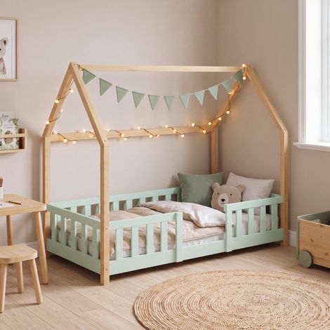 Hausbett Sisimiut im Montessori-Stil mit Rausfallschutz 80x160 cm Mintgrün/Natur [en.casa] (1/5)