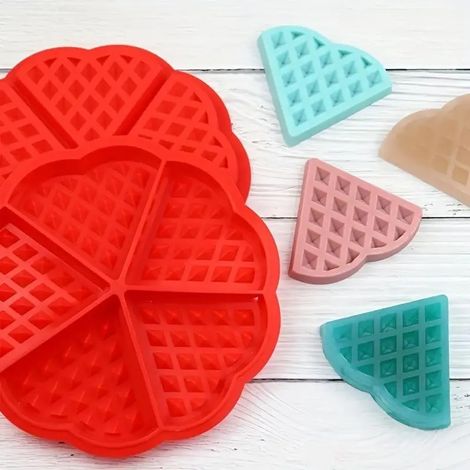Lot de 5 moules à gaufres en silicone en forme de cœur, antiadhésifs, résistants à la chaleur jusqu'à 220 °C, couleur rouge, pour la préparation de gaufres maison (1/3)