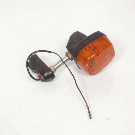 [PRODUIT D'OCCASION] Clignotant STANLEY 047-7268 origine pour moto Honda 400 CB (1/2)