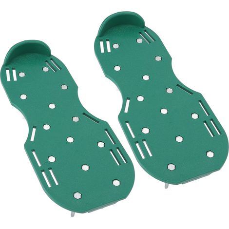 Chaussures à pointes pour aération de pelouse, semelles scarificatrices avec boucles triangulaires, idéales pour jardinage. (1/5)