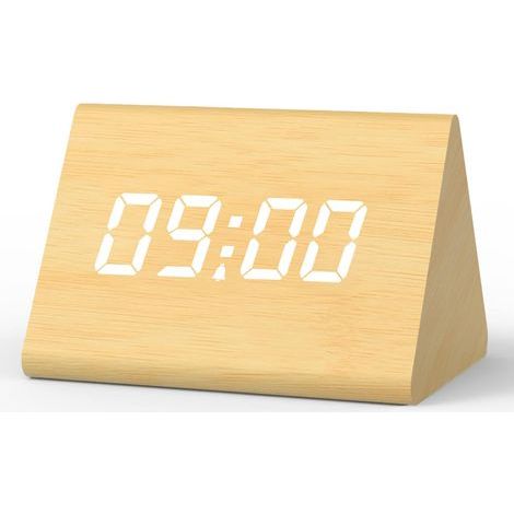 Reloj despertador digital, reloj digital LED con 3 alarmas, modo fin de semana disponible, brillo y volumen ajustables, reloj digital con alimentación (1/5)