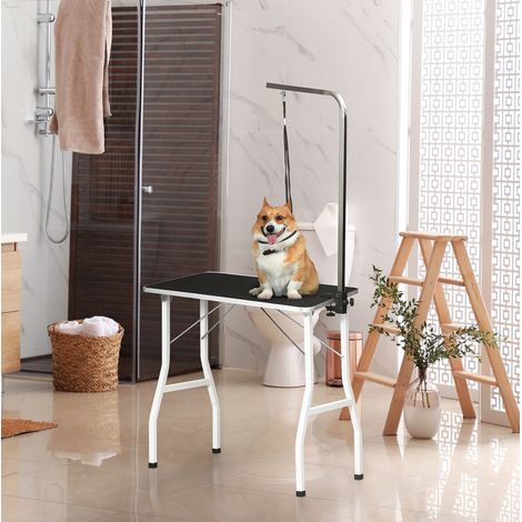 Tavolo toelettatura per cane 91,5x61,5x76 cm in gomma nera, con cinghia, stabile per salone (1/5)