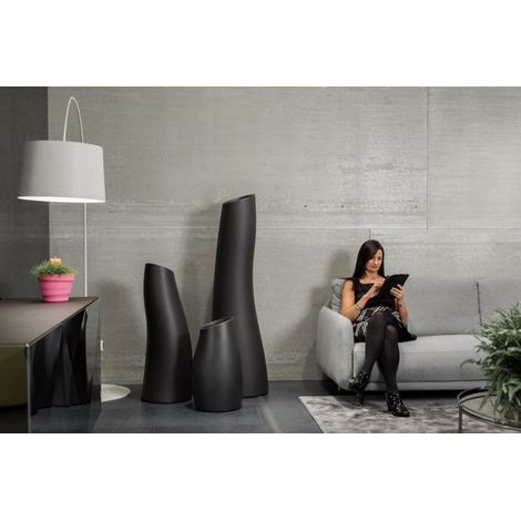 Madame Bianco - Ø35 x H60 cm lampada da terra di design originale Plust in polietilene colorata elegante moderna per interno esterno hotel casa giardino terrazza (1/2)
