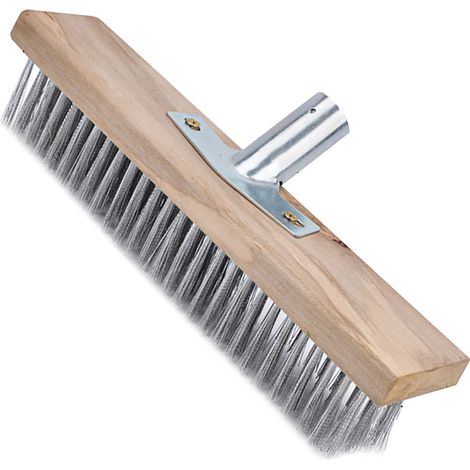 Brosse abrasive robuste de 30 cm pour sols à surface rugueuse, avec fil d'acier inoxydable. Idéale pour les grandes terrasses, les allées, les marches, les patios, les carrelages et le béton. Manche n (1/5)
