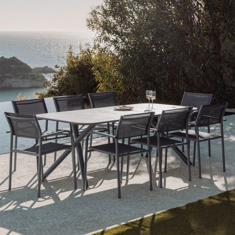 SKLUM Set aus rechteckigem Tisch 200x95 cm aus Brinela-Aluminium und 8 stapelbaren Gartenstühlen mit Armlehnen aus Olenia-Aluminium Grau Graphit                                  