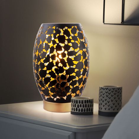 Lampada da tavolo da scrittura notturna decoro oro nero fustellato lampada da lettura di design (1/5)