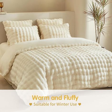 Plush Duvet Cover 220 x 240 cm with Pillowcases 65 x 65 cm Fluffy Rabbit Fur Plush Bedding Set 240 x 220 cm with Zip Beige (1/3)