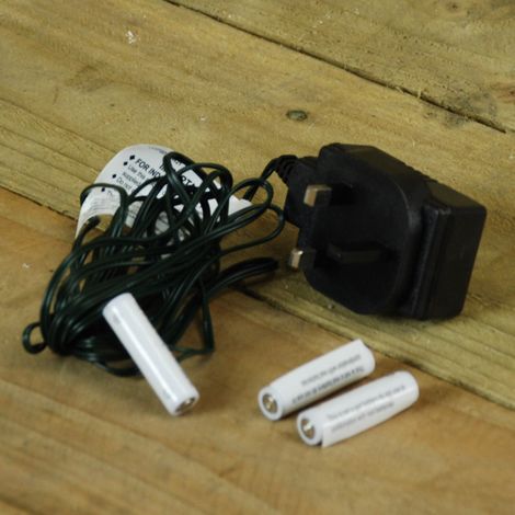 3 x AAA Money Saving Battery Replacement Plug In Adapter (1/3)