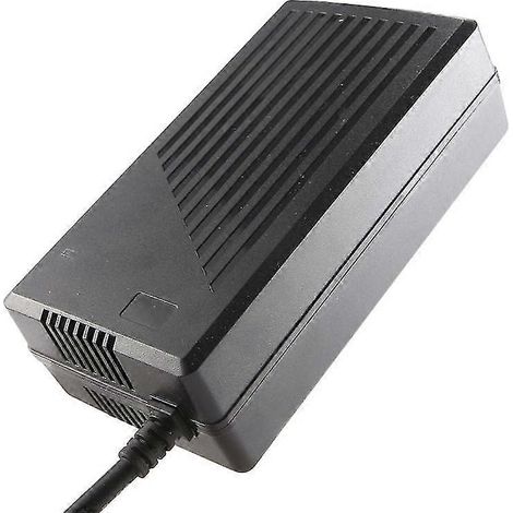 Convertisseur de tension allume-cigare 12 V 15 A 180 W (230 V vers 12 V) avec prise européenne.